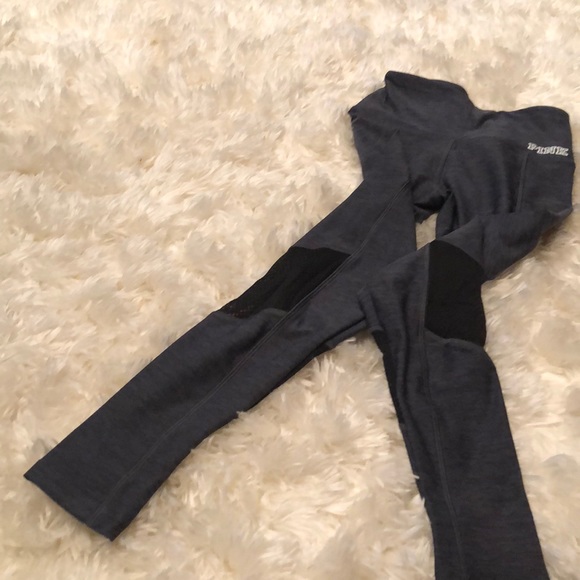 New - Picture 1 of 3